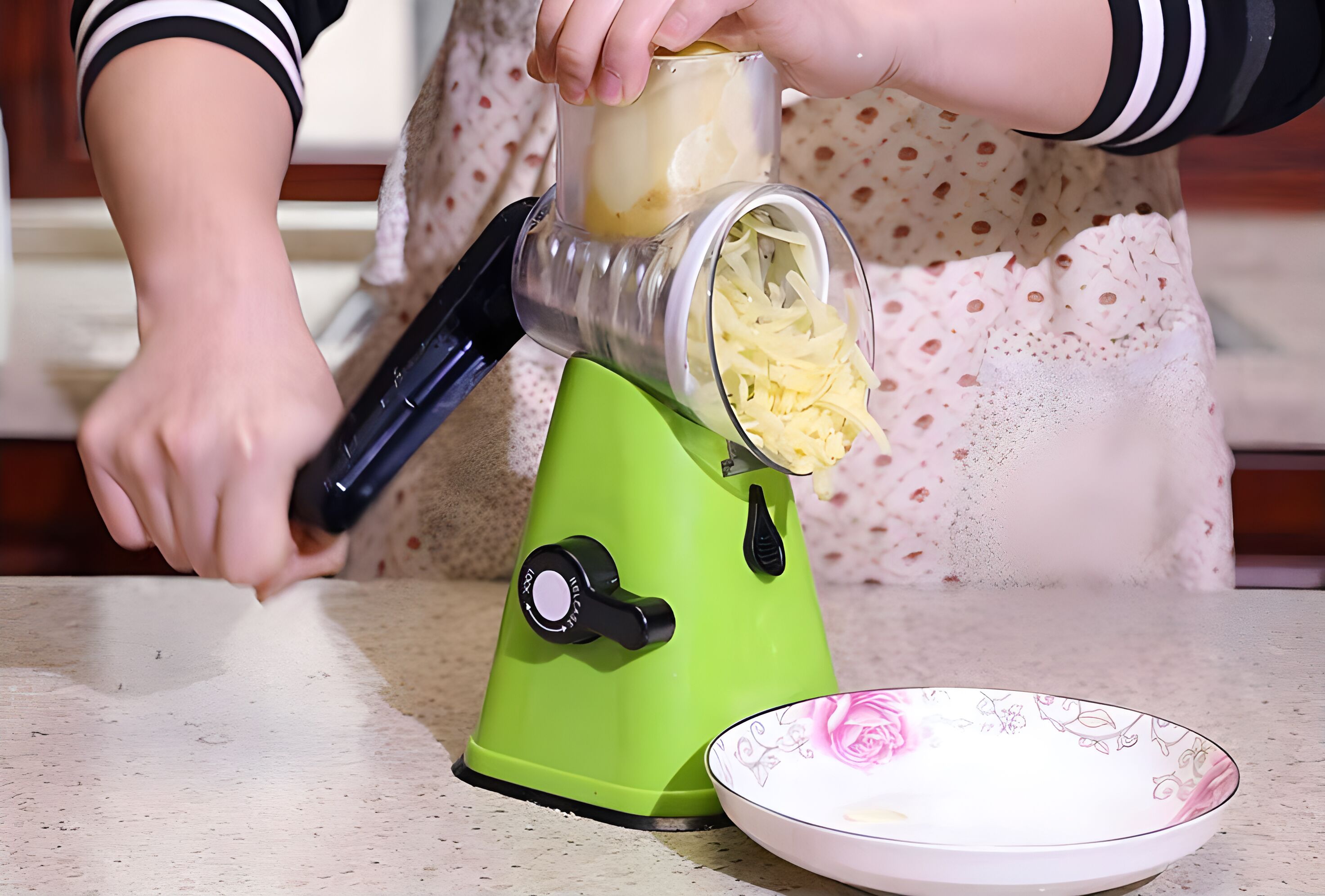 Tabletop Hand Crank Cutter & Slicer